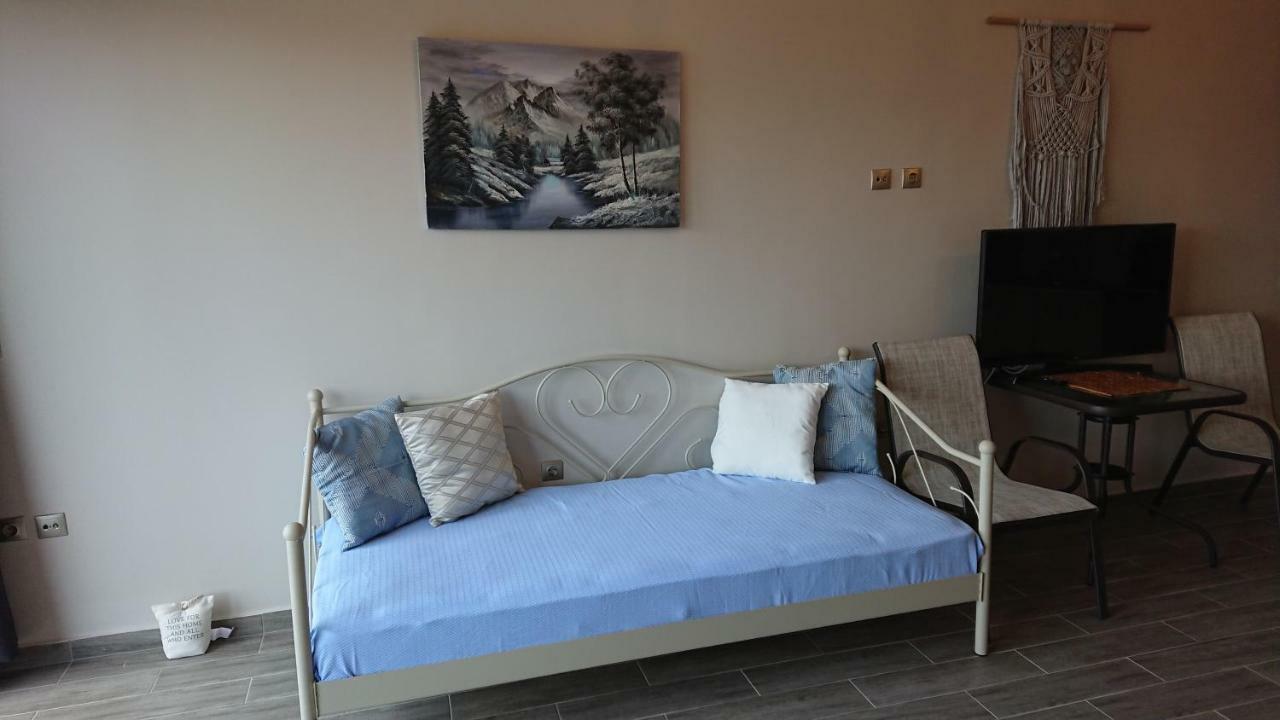 Ferienwohnung Stone House With Seaview Nea Poteidaia Exterior foto