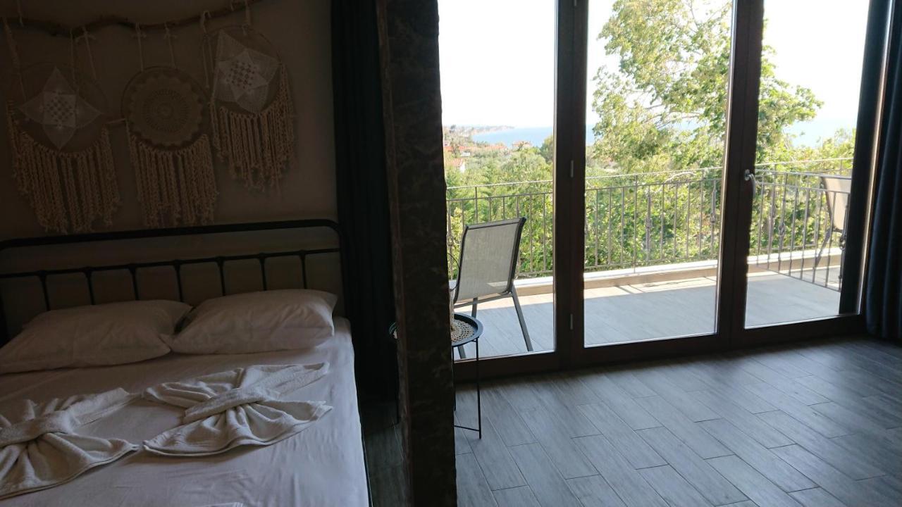 Ferienwohnung Stone House With Seaview Nea Poteidaia Exterior foto